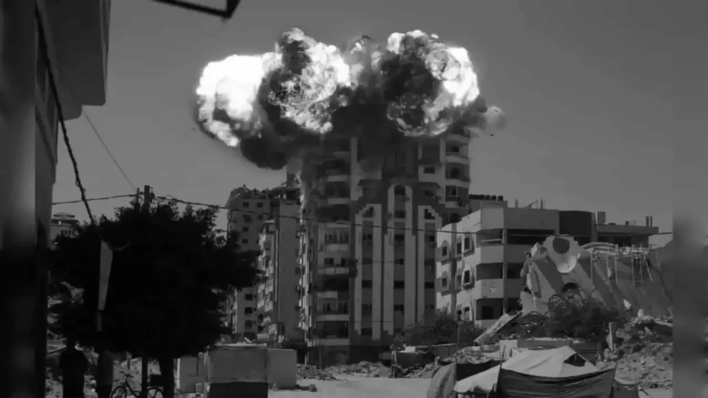 Karachi gas explosion